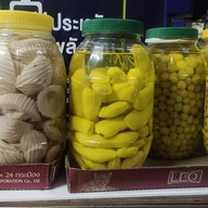 ชงชาตากุฎ&ขนมปี๊ป