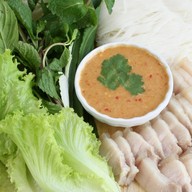 บ้านป้านาฏ เมี่ยงหมูสามชั้น แพรกษา