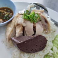 เมนูของร้าน ข้าวมันไก่โกจง สาขา หัวหิน