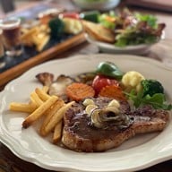 เมนูของร้าน The Cozy Bistro and Cafe’