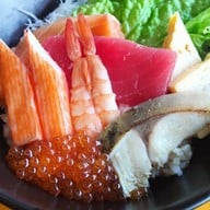 Nakayoshi Japanese Restaurant .