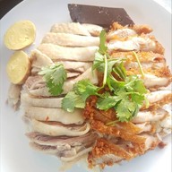 เสหลิว ข้าวมันไก่ซิ่ง