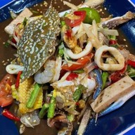 ส้มตำแซ่บขาร็อค ( ป้าปี ) -