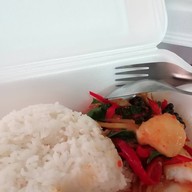 กระเพราครัวเจ๊แดง แรงฤทธิ์