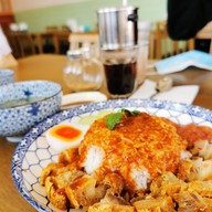 เมนูของร้าน หนีห่าว โฮมคิทเช่น