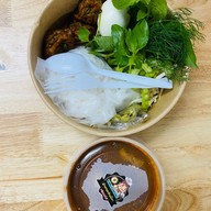 เมนูของร้าน ร้านขนมจีนน้ำยาพริกแกงใต้ สุขุมวิท-คลองเตย