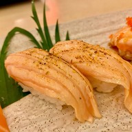 เมนูของร้าน คาเครุ อาหารญี่ปุ่น ด้งบุริ ซูชิ ซาชิมิ สลัด ข้าว ญี่ปุ่น ข้าวหน้า ต่างๆ ตาม สั่ง กิน อิ่ม อร่อย ราค สาขา 19สเตชั่น พลาซ่า