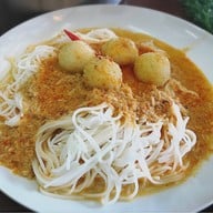 เมนูของร้าน แม่นิด ขนมจีนน้ำยาโคราช