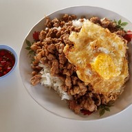 เมนูของร้าน ก๋วยเตี๋ยวเนื้อ Ni Tui