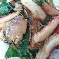 กะเพราปู นายวิชัย