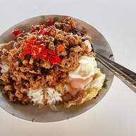 เมนูของร้าน ก๋วยเตี๋ยวเนื้อ Ni Tui