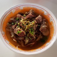 เมนูของร้าน ก๋วยเตี๋ยวเนื้อ Ni Tui