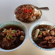 ก๋วยเตี๋ยวเนื้อ Ni Tui