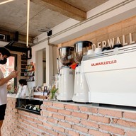 Youngfolk at The Wonder Wall