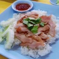 เฮียกวง ข้าวไก่อบ