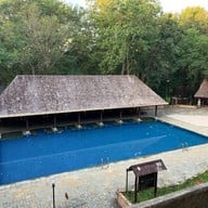 ทรัพย์ไพรวัลย์รีสอร์ท