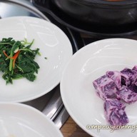เมนูของร้าน Arirang Korean Restaurant Korea Town