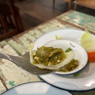 เฮือนคำหลวง - Hueankhamluang