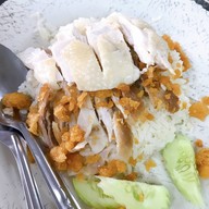 เจ๊หงษ์ข้าวมันไก่ เวทีมวยอ้อมน้อย(ต้นตำรับ)