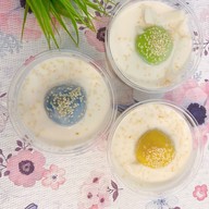 เมนูของร้าน บัวลอยใส่ไส้กระทิสด