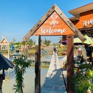 หน้าร้าน Cafe'on Earth &my Heart Resort