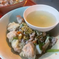 ก๋วยเตี๋ยวหมู ป้าทุเรียน สาขา 2 ถนนมิตรภาพ