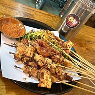 หม่าหล่าพายัพ 西北麻辣烧烤 แยกหนองประทีป