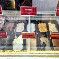 Fine Of Course l ice cream ท่าเตียน