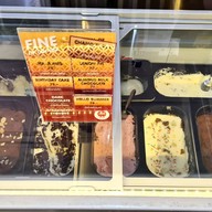 Fine Of Course l ice cream ท่าเตียน