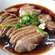 ตุ๋ย โภชนา