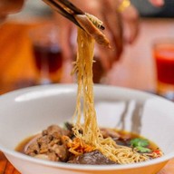 ก๋วยเตี๋ยวเป็ดเป่าปาก ลำลูกกาคลอง4 คลอง4