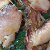 กะเพราปู นายวิชัย