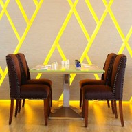 One One Bangkok สุขุมวิท 55 (ทองหล่อ)