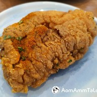 เมนูของร้าน Henryfry Fried Chicken ไก่ทอด เจริญกรุง