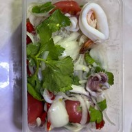 ไก่ขมิ้นย่าง 345 อเวนิว