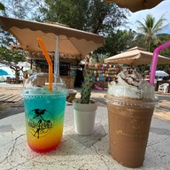 เมนูของร้าน Models Beach Cafe’