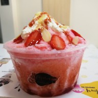 freeztory dessert สาขาพิษณุโลก