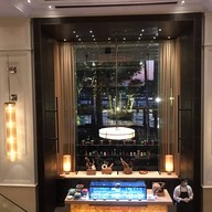 Volti Restaurant And Bar โรงแรมแชงกรีลา