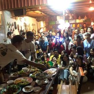 บ้านเพลงพิณ สกลนคร