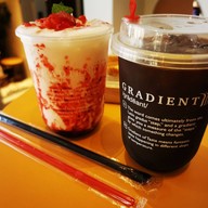 gradient.toastcafe สามย่าน
