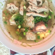 🍲🐷•เกาเหลาเลือดหมูสวนลุมประตู8