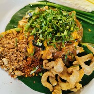 เมนูของร้าน ก๋วยเตี๋ยวสุโขทัยหม้อดิน -