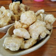 เมนูของร้าน ก๋วยเตี๋ยวเรือถูกปาก สาขาบางวัว