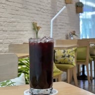 Salada Organic Kitchen บี ดี เอ็ม เอส เวลเนสเซ็นเตอร์ ปาร์คนายเลิศ