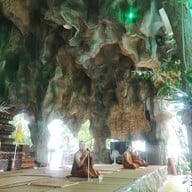 วัดไทรพุทธรังสี