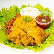 เมนูของร้าน อาบีไก่ทอดหาดใหญ่