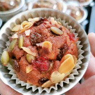 บ้านขนมมงคล