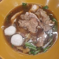 เมนูของร้าน ก๋วยเตี๋ยวเนื้อ สว่างอรุณ (โชคชัย4)