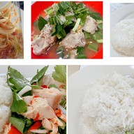 ครัวแม่ย่า (ข้าว บะหมี่ หมูกระทะ)