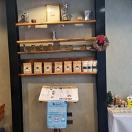 บรรยากาศ กาแฟ นางนอน (Nangnon Coffee)